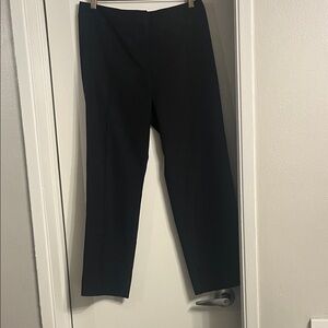 Trina Turk Women’s black trouser work pants- piping, cool fabric, really nice! 8